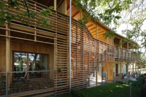 Holzbau Saurer Auszeichnung Holzbaupreis Kärnten 2025 Holzkonstruktion in Niedrigenergiebauweise Nachhaltigkeit Funktionalität und Aufenthaltsqualität