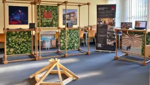 Holzbau Saurer beim Berufs-Festival Reutte, Berufe zum Anfassen, Lehrberufe kennenlernen