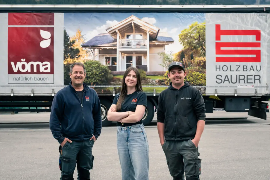 Holzbau Saurer Mitarbeiter starkes Team VÖMA Bio Bau Partnerfirma Alexander Besler